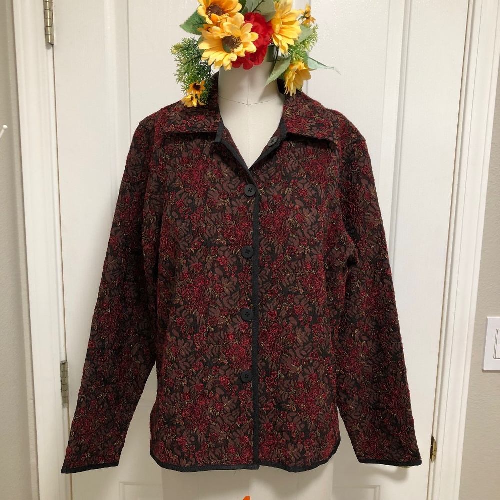 NWOT - Red, Black, & Brown Floral Knit Shirt Jacket